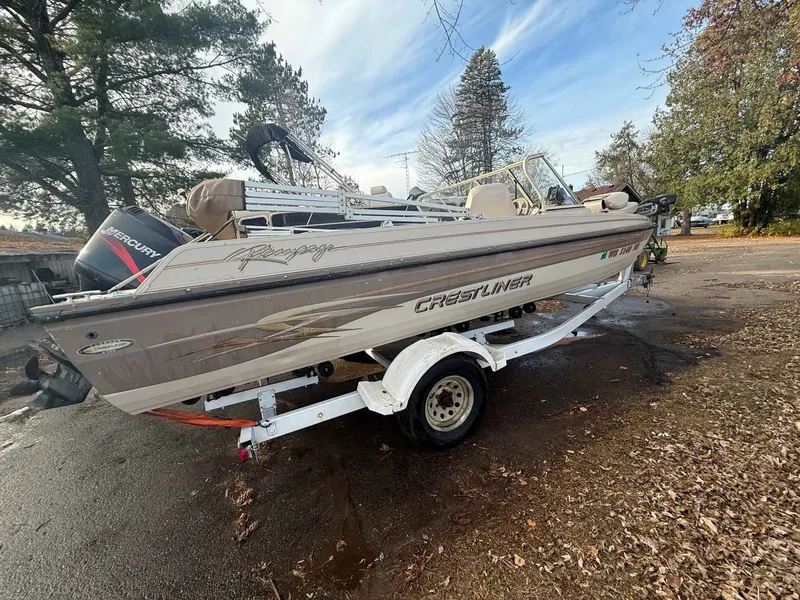 Slide: The Image of Crestliner 2100 Rampage 2001 - 2