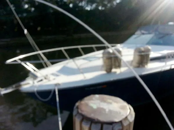 Slide: The Image of Sea Ray 390 Express 1988 - 3