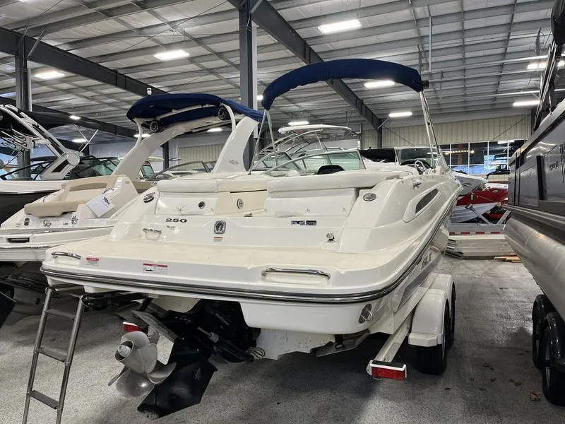 Slide: The Image of Sea Ray SLX 250 2008 - 2