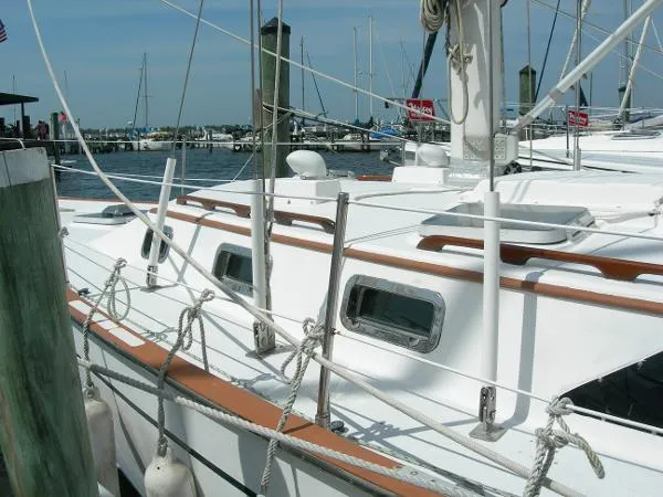Slide: The Image of Morgan 43 Center Cockpit 1986 - 3