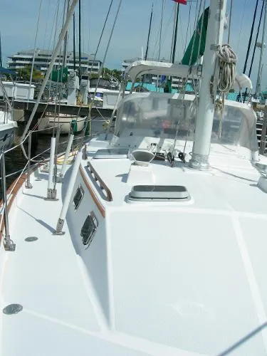 Slide: The Image of Morgan 43 Center Cockpit 1986 - 9