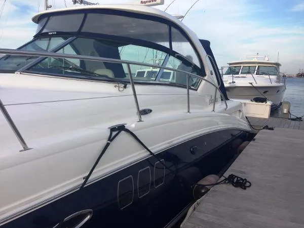 Slide: The Image of Sea Ray 38 Sundancer 2006 - 1