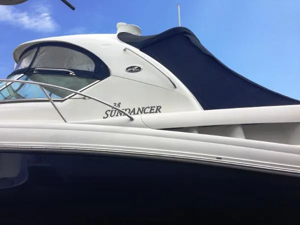 Slide: The Image of Sea Ray 38 Sundancer 2006 - 2