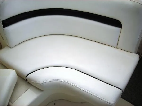Slide: The Image of Sea Ray 38 Sundancer 2006 - 5
