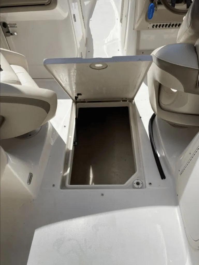 Slide: The Image of Chaparral 256 SSi 2006 - 10