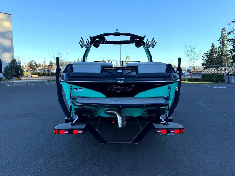 Slide: The Image of Tigé Z3 2022 - 10