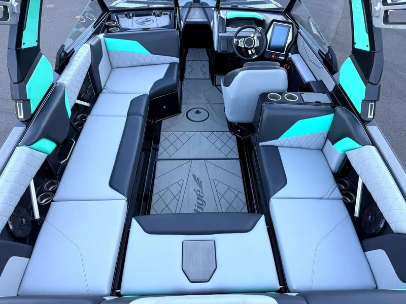 Slide: The Image of Tigé Z3 2022 - 11