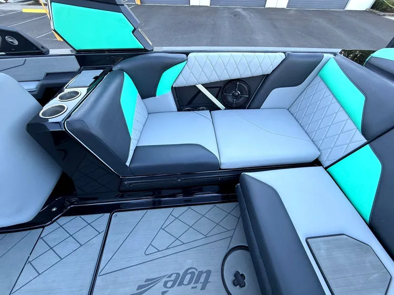 Slide: The Image of Tigé Z3 2022 - 19