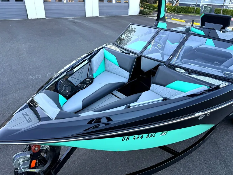 Slide: The Image of Tigé Z3 2022 - 21