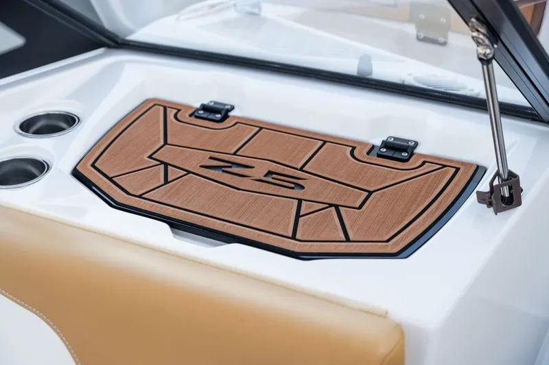 Slide: The Image of Tigé Z5 2023 - 26