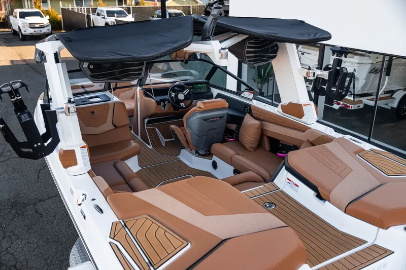 Slide: The Image of Nautique Super Air Nautique G21 2023 - 19