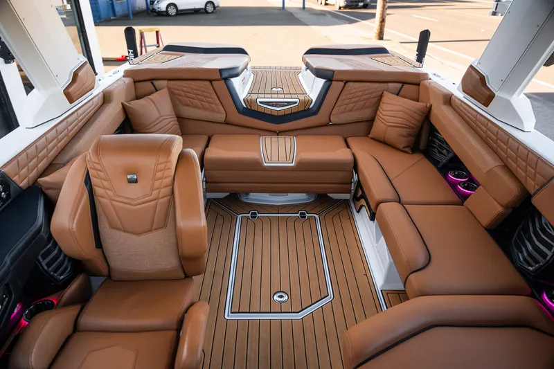 Slide: The Image of Nautique Super Air Nautique G21 2023 - 21