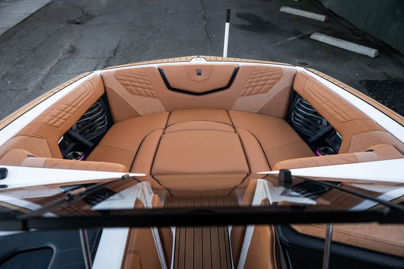 Slide: The Image of Nautique Super Air Nautique G21 2023 - 25