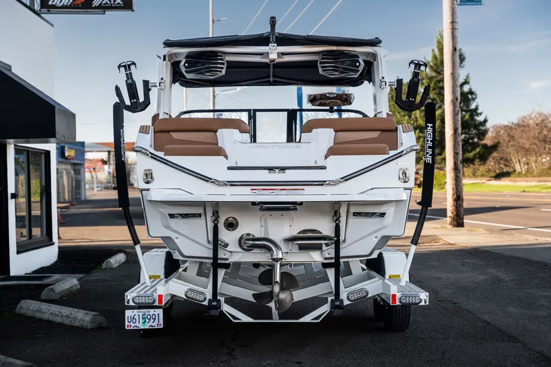 Slide: The Image of Nautique Super Air Nautique G21 2023 - 8