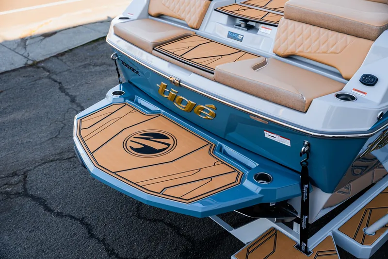 Slide: The Image of Tigé 22RZX 2026 - 25