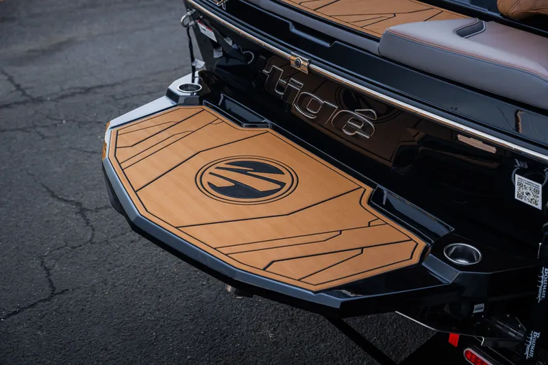 Slide: The Image of Tigé 24RZX 2026 - 35