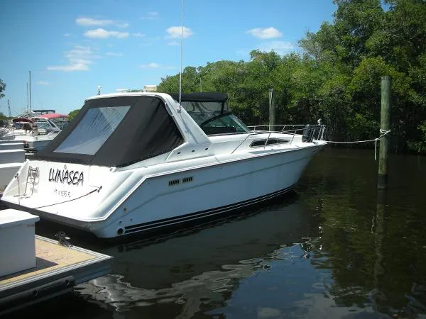 Slide: The Image of Sea Ray 35 EXPRESS 1991 - 0