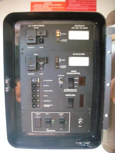 Slide: The Image of Sea Ray 35 EXPRESS 1991 - 1
