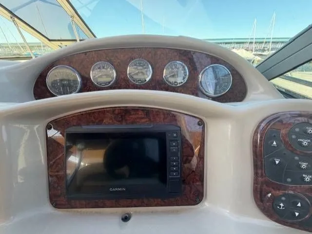 Slide: The Image of Sea Ray Sundancer 320 2005 - 12