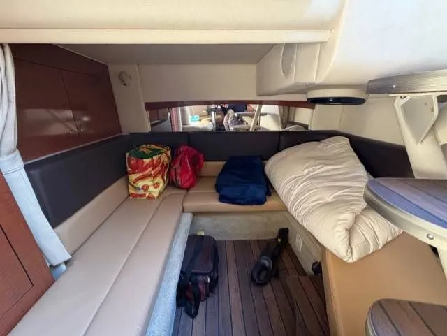 Slide: The Image of Sea Ray Sundancer 320 2005 - 16