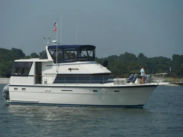 Slide: The Image of Hatteras 43 Motor Yacht 1985 - 0