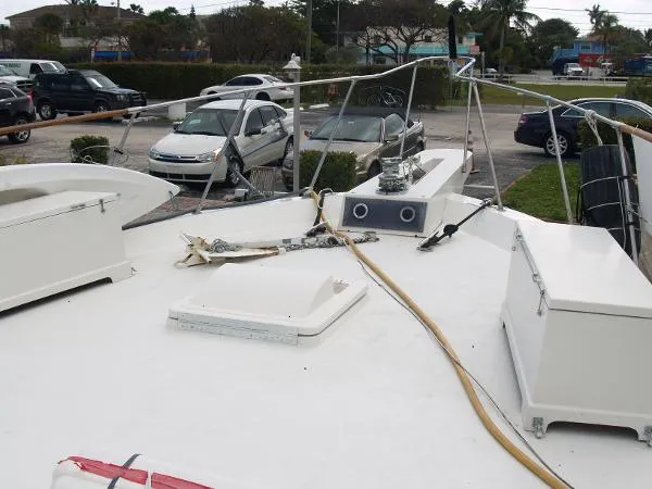 Slide: The Image of Hatteras Motor Yacht 1977 - 8