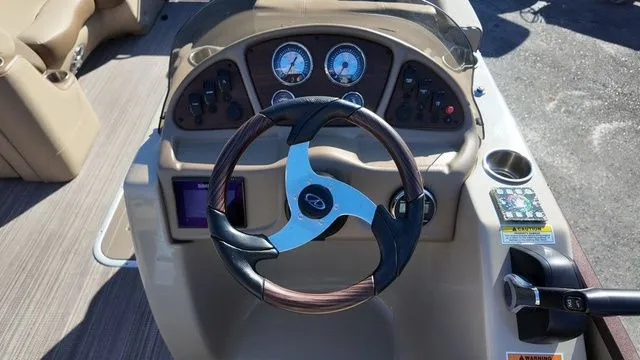 Slide: The Image of Veranda VR22RC Package Tri-Toon 2021 - 20