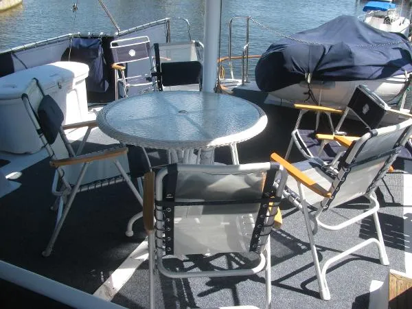 Slide: The Image of Albin Tri-cabin Motor Yacht 1981 - 6