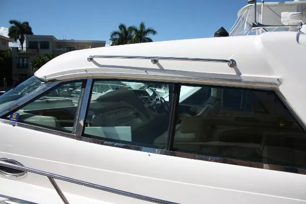 Slide: The Image of Sea Ray 630 Super Sun Sport 1996 - 4