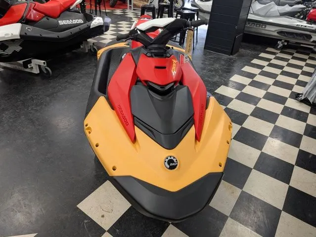Slide: The Image of Sea-Doo Spark for 3 2026 - 3