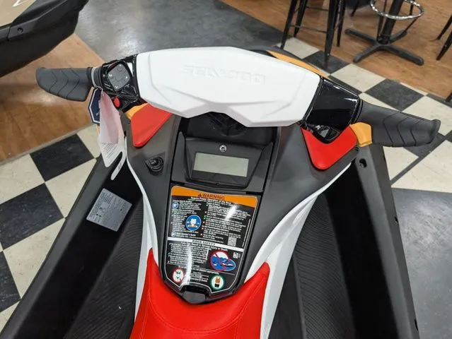 Slide: The Image of Sea-Doo Spark for 3 2026 - 9