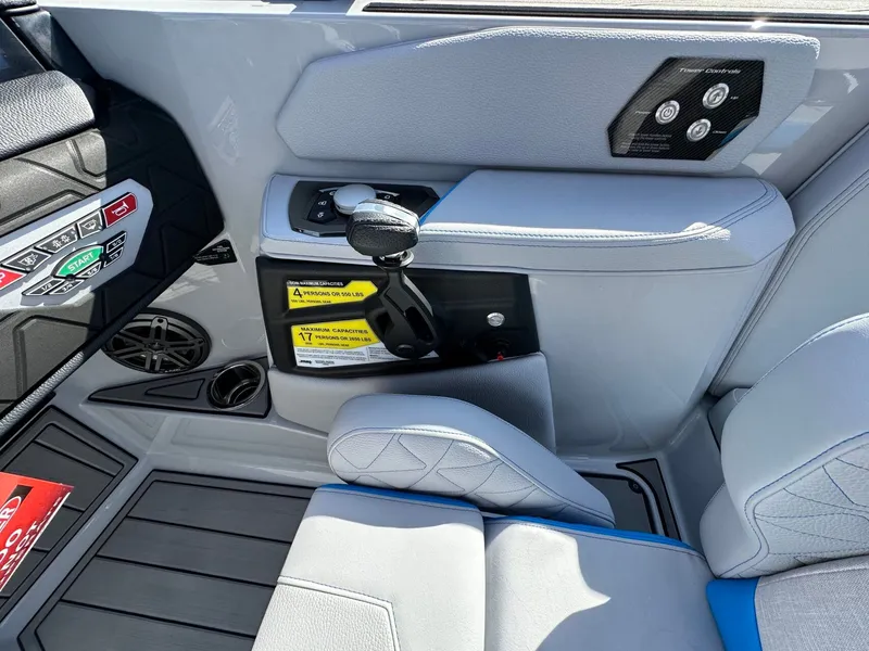 Slide: The Image of Nautique GS24 2026 - 29