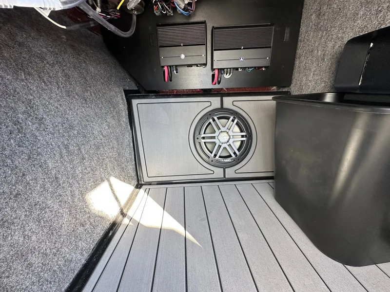 Slide: The Image of Nautique GS24 2026 - 31