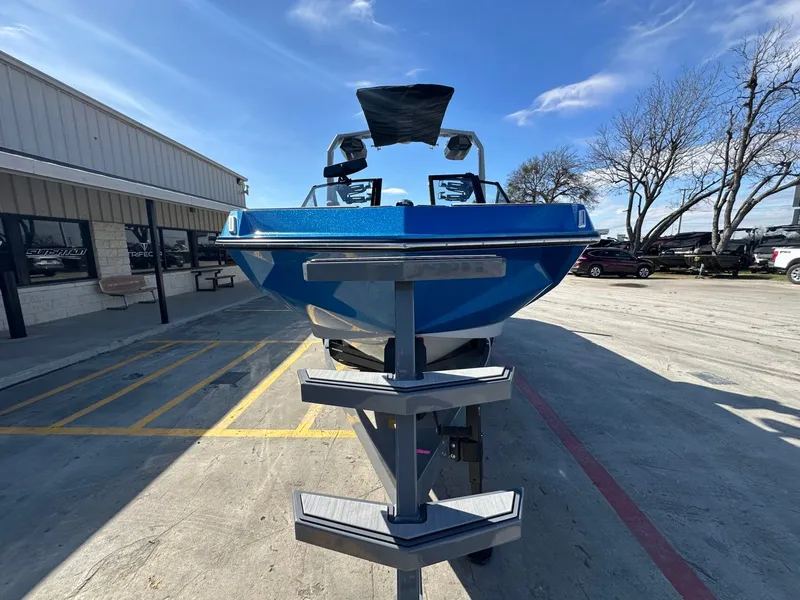 Slide: The Image of Nautique GS24 2026 - 7