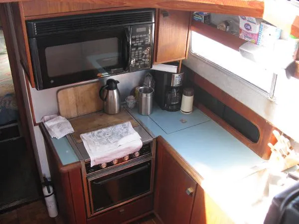 Slide: The Image of Bayliner Sportfisher 1988 - 2