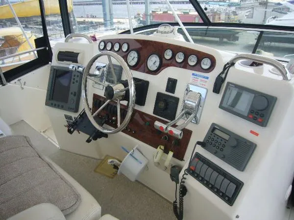 Slide: The Image of Silverton 392 Motor Yacht w/Diesels 2001 - 10