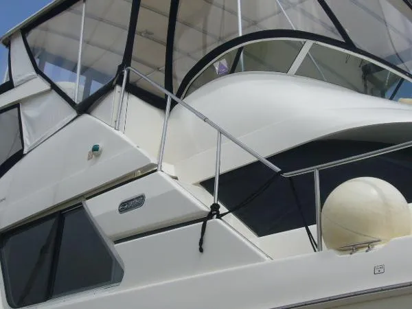 Slide: The Image of Silverton 392 Motor Yacht w/Diesels 2001 - 4