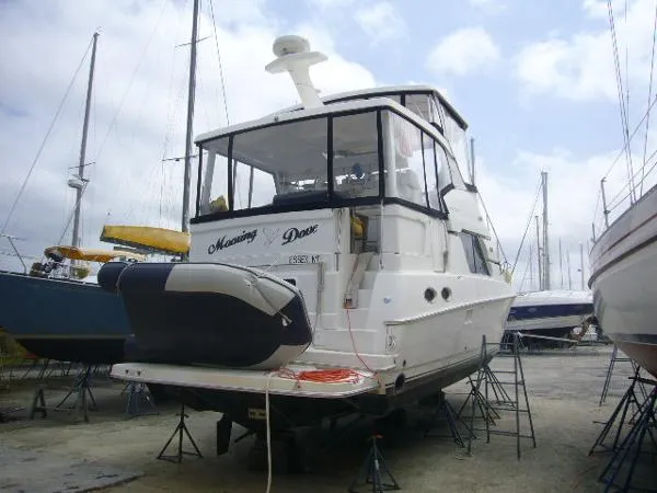 Slide: The Image of Silverton 392 Motor Yacht w/Diesels 2001 - 5