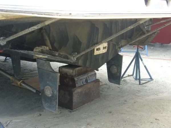 Slide: The Image of Silverton 392 Motor Yacht w/Diesels 2001 - 8