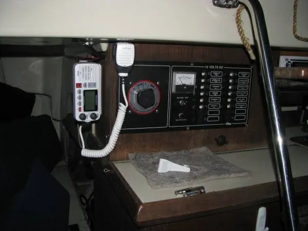 Slide: The Image of O'Day 28 Sloop 1984 - 2