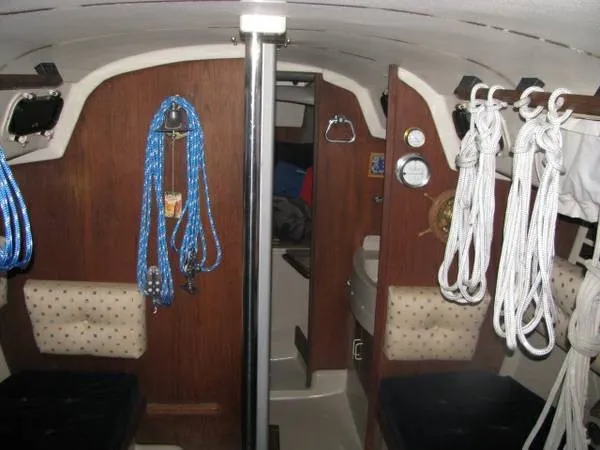 Slide: The Image of O'Day 28 Sloop 1984 - 6