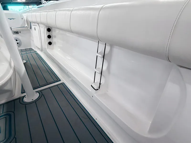 Slide: The Image of Glasstream 280 pro xs 2020 - 17