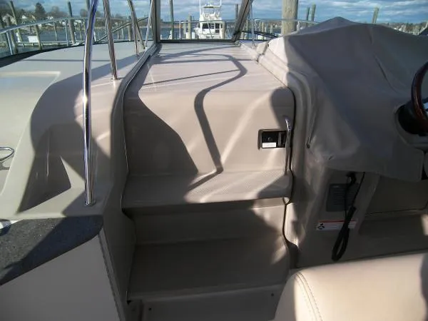 Slide: The Image of Sea Ray 330 Sundancer 2012 - 3