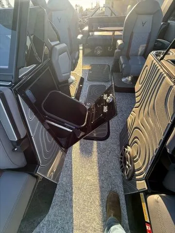 Slide: The Image of Revel RS25L 2026 - 24