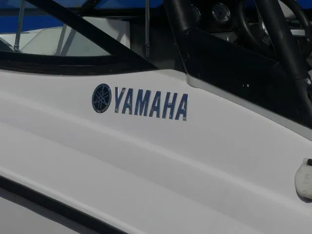 Slide: The Image of Yamaha AR190 2018 - 7