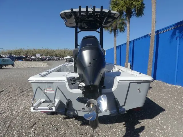 Slide: The Image of Sea Pro 230 Bay 2026 - 5