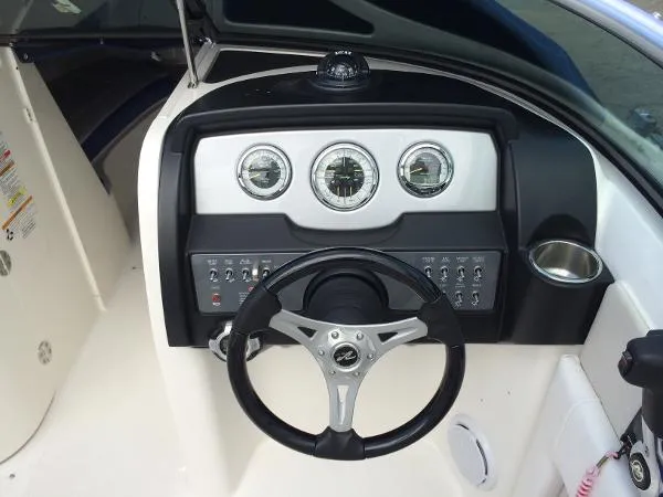 Slide: The Image of Sea Ray 220 Sundeck with Trailer - Certified Preowned 2012 - 6
