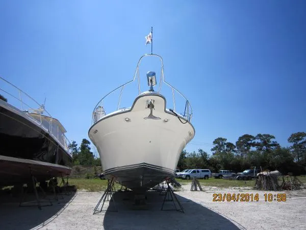Slide: The Image of Sea Ray Sundancer 1989 - 1