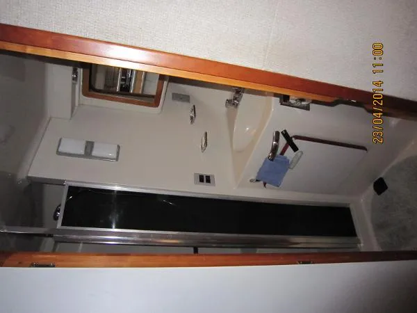 Slide: The Image of Sea Ray Sundancer 1989 - 7