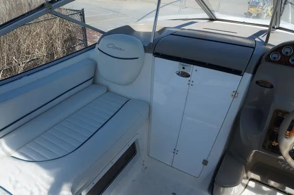 Slide: The Image of Bayliner 2455 Ciera 2002 - 10